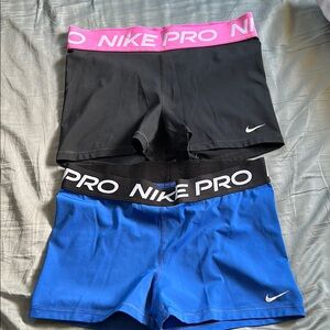 Nike Pro Women's Shorts Duo - Black and Blue size large